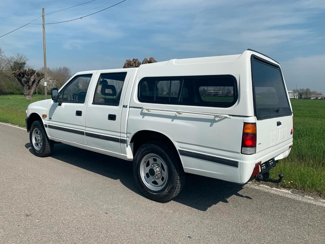 Isuzu Campo Crew Cab