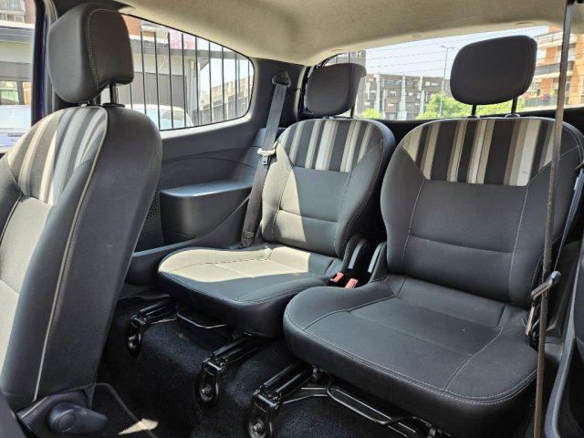 RENAULT Twingo 1.2 16V Night&Day