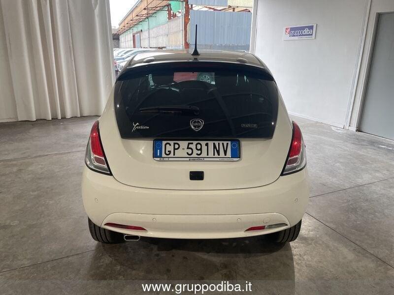 Lancia Ypsilon 11M My23 1.0 Firefly 70 CvStartstop