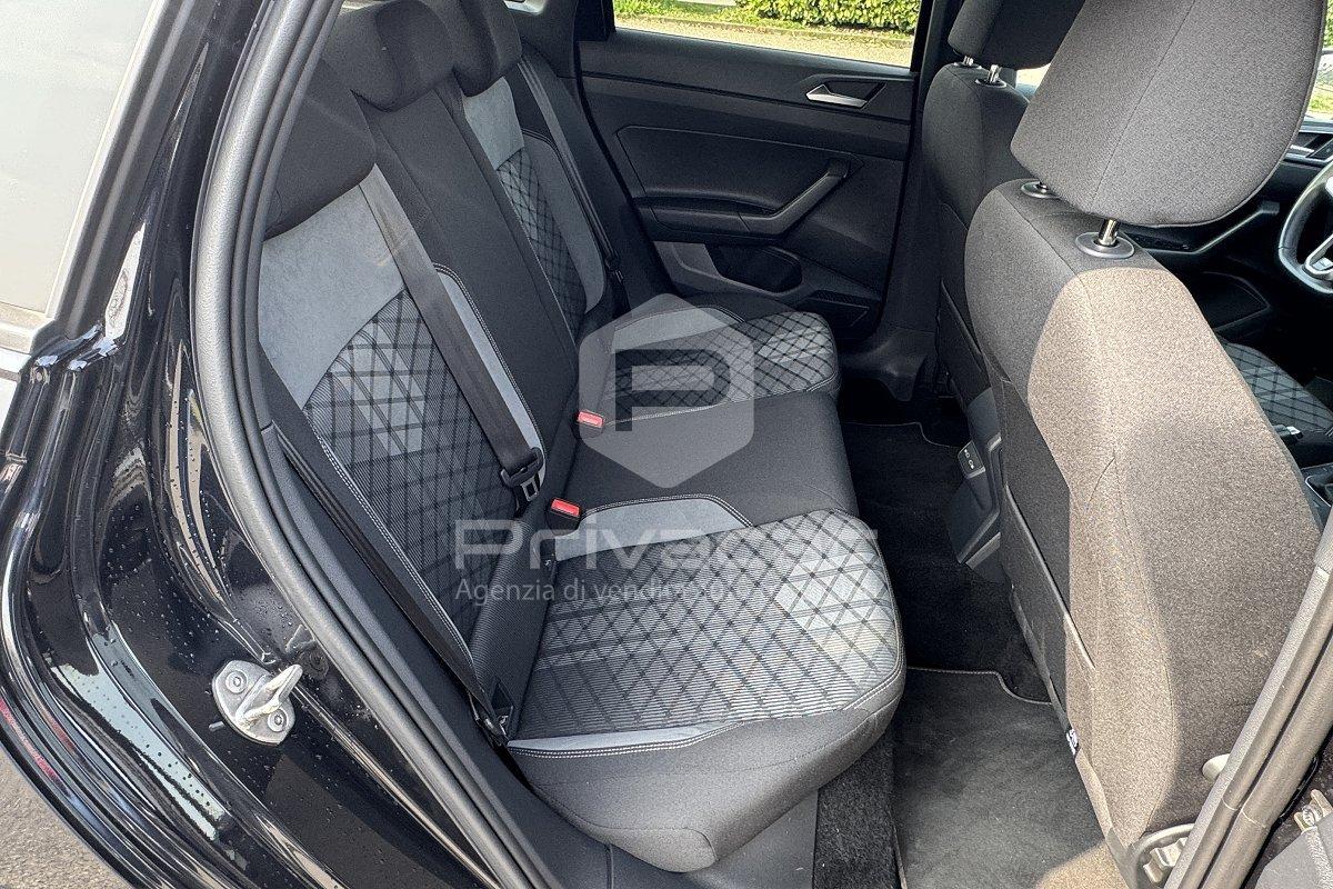 VOLKSWAGEN Taigo 1.0 TSI 110 CV R-Line