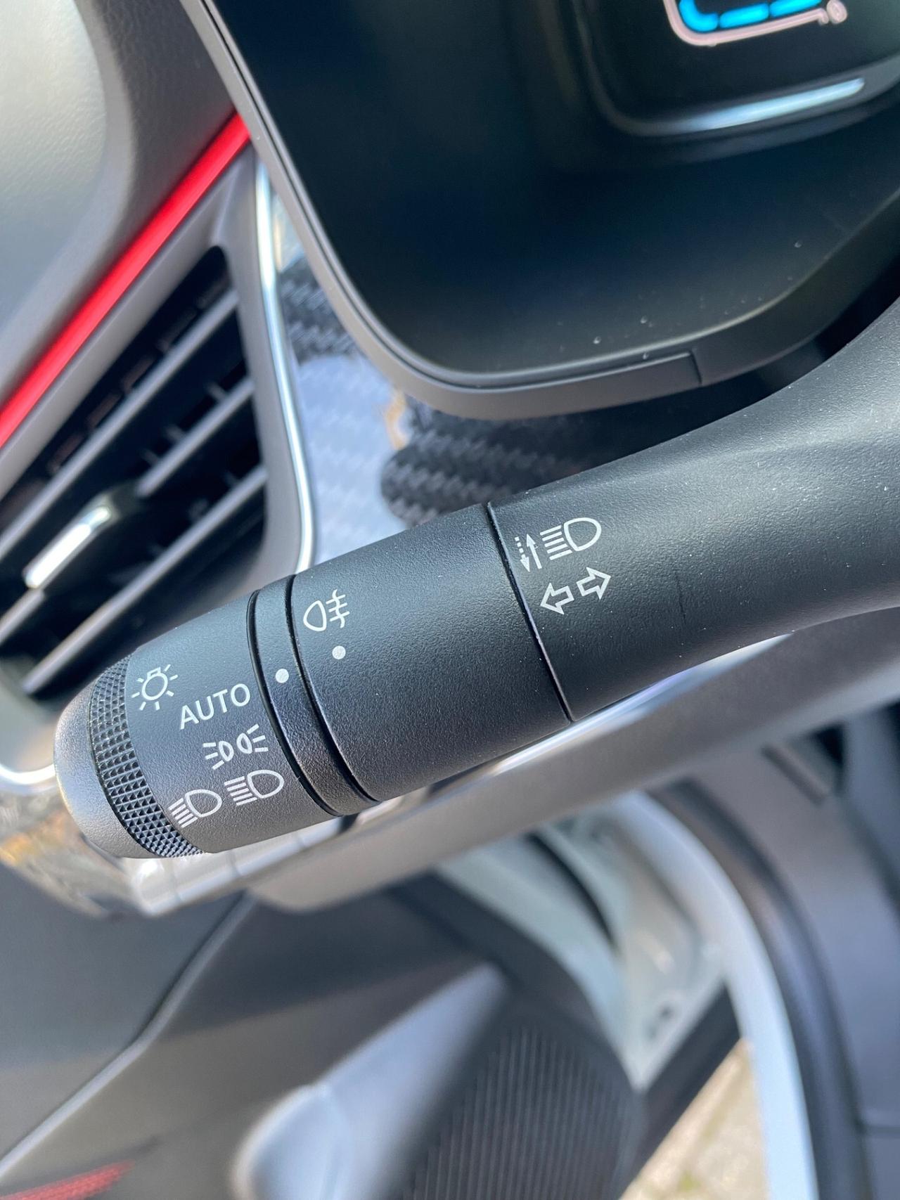 Renault Arkana Hybrid E-Tech 145 CV R.S. Line