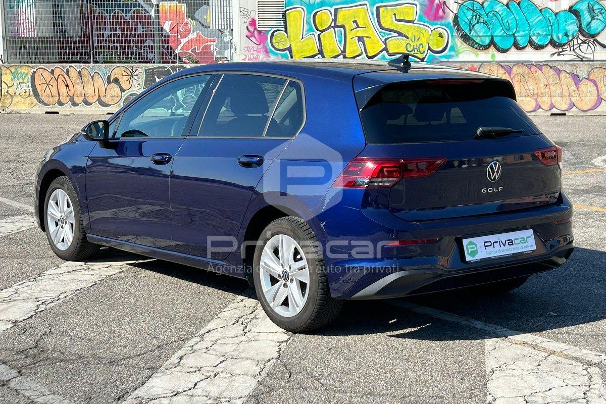 VOLKSWAGEN Golf 1.5 TGI DSG Life