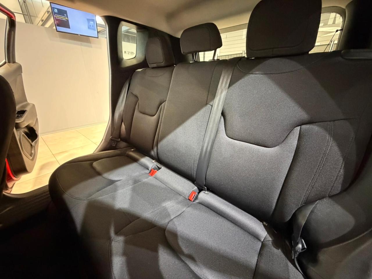 Jeep Renegade 1.6 Mjt 130 CV Longitude