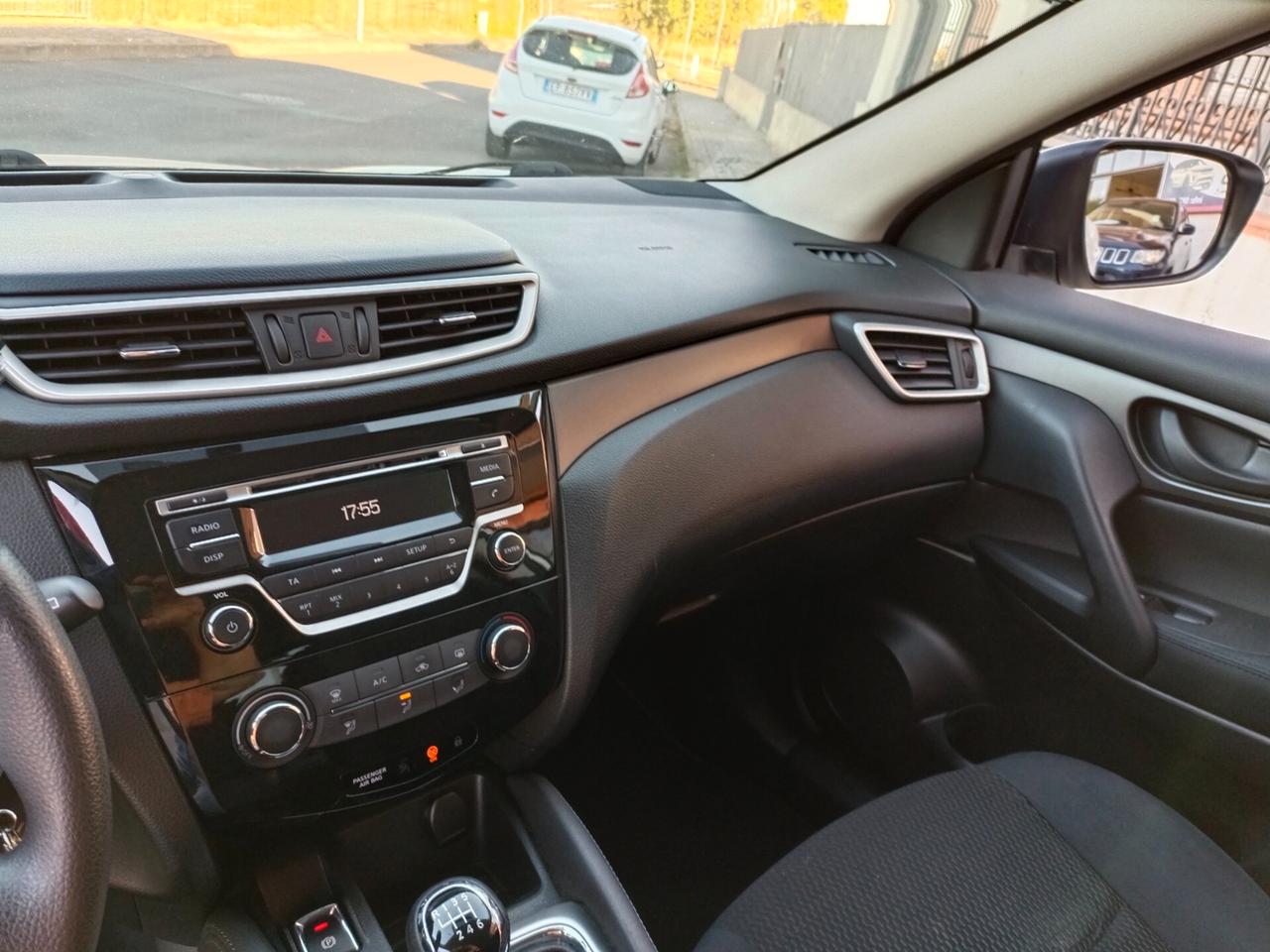 Nissan Qashqai 1.5 dCi Visia