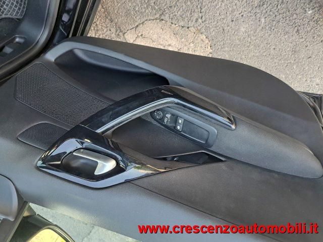 PEUGEOT 208 1.2 PureTech 82 Allure