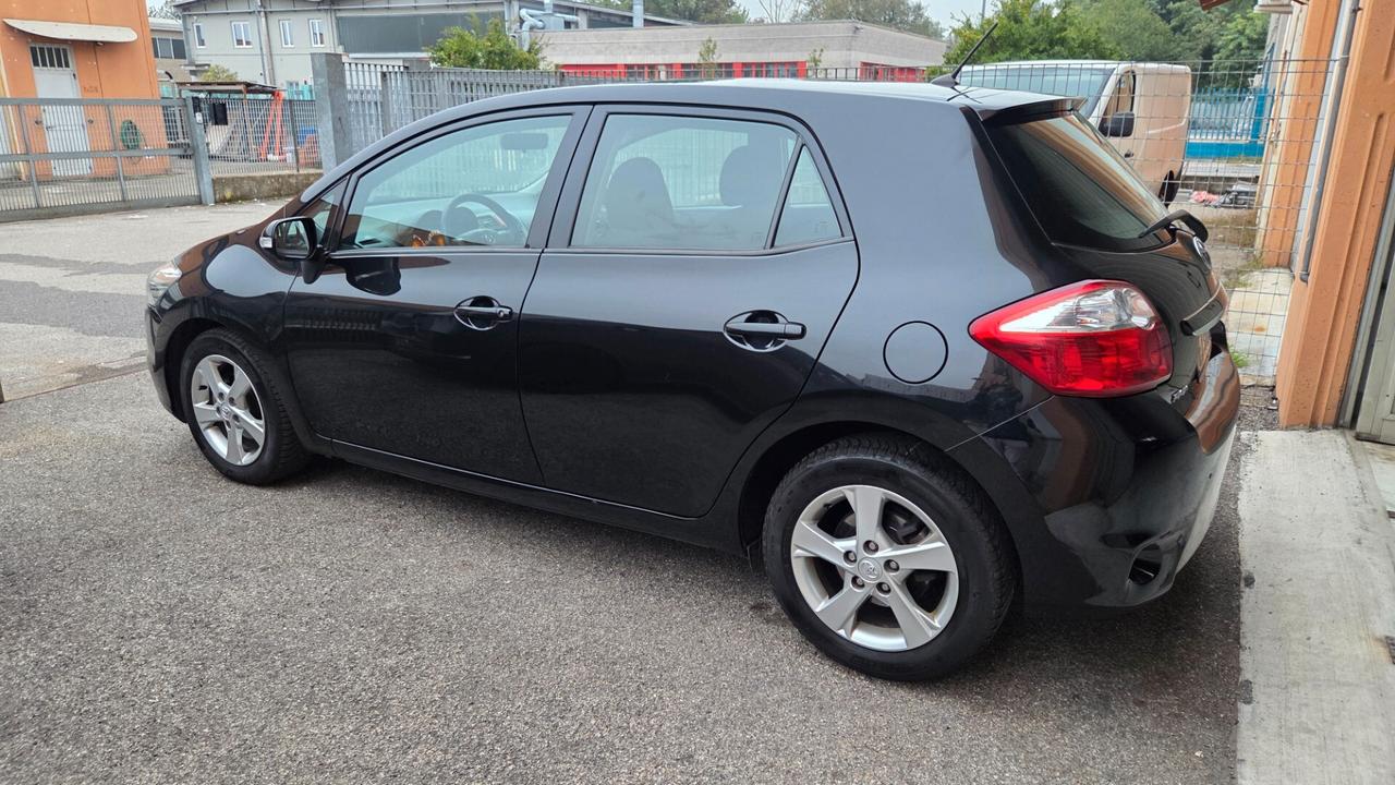 Toyota Auris 1.3 5 porte Active