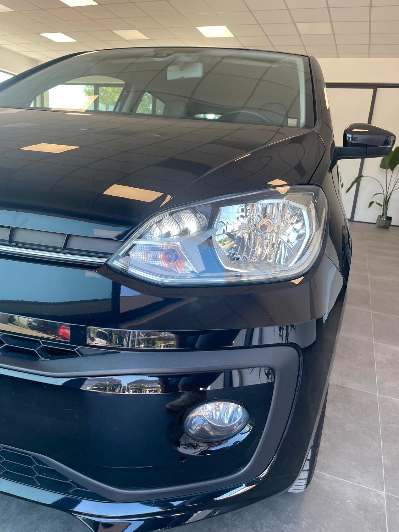 Volkswagen up! 1.0 75 CV 5p. move up!