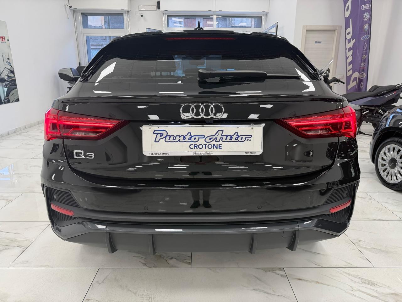 Audi Q3 SPB 45 TFSI e S tronic Business Plus