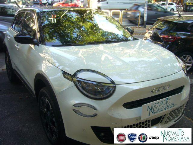 FIAT 600 Hybrid 110CV DCT6 MHEV La Prima NAVI / TELECAMERA