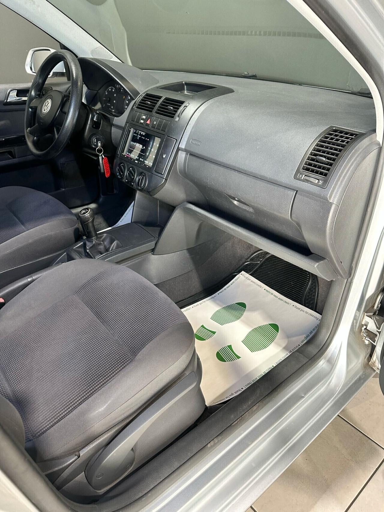 Volkswagen Polo 1.4/75CV 16V 5p. Comfortline BI-FUEL G