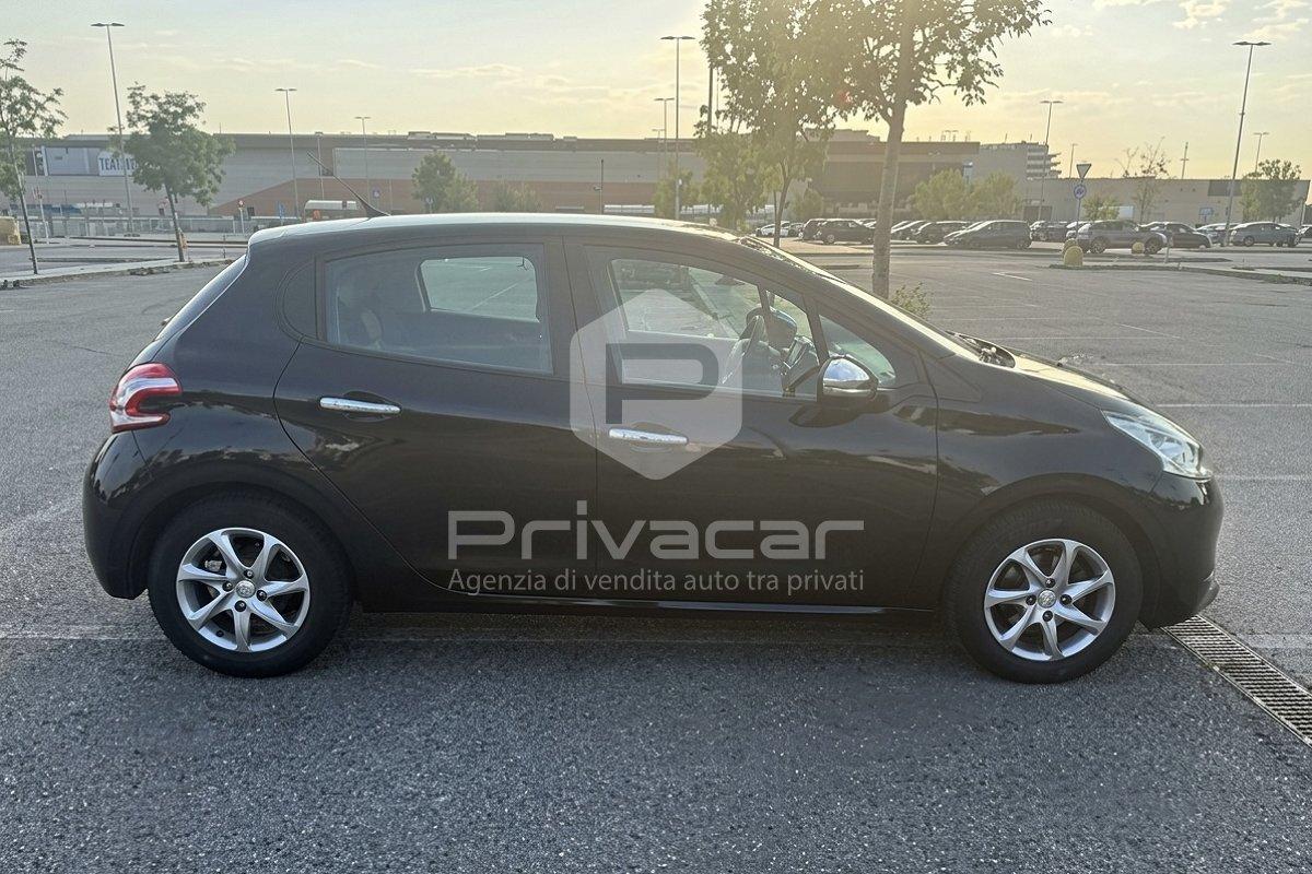 PEUGEOT 208 1° serie 1.4 HDi 68 CV 5 porte Active
