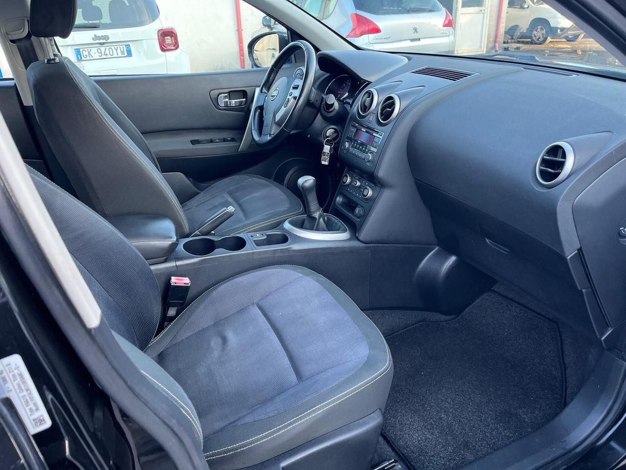 Nissan Qashqai 1600 gpl - full- 11/2010