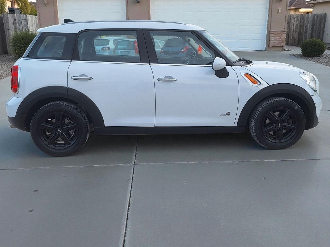 Mini Cooper Countryman 2.0 D ALL4 Automatica NEOPATENTATI UNICOPROPIETARIO F1