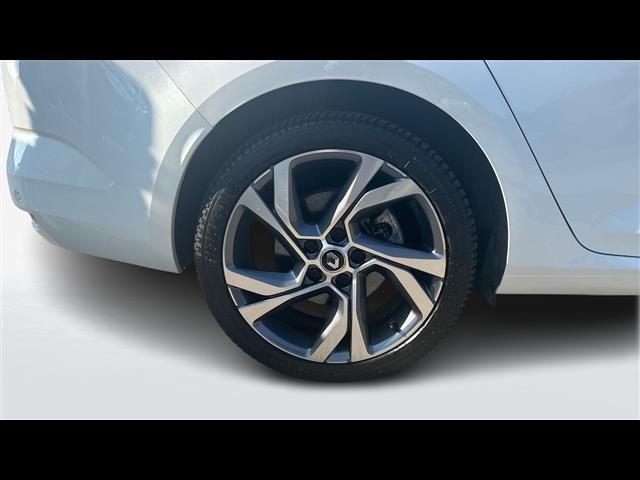 RENAULT Megane Sporter 1.6 E TECH Plug in Hybrid RS Line A