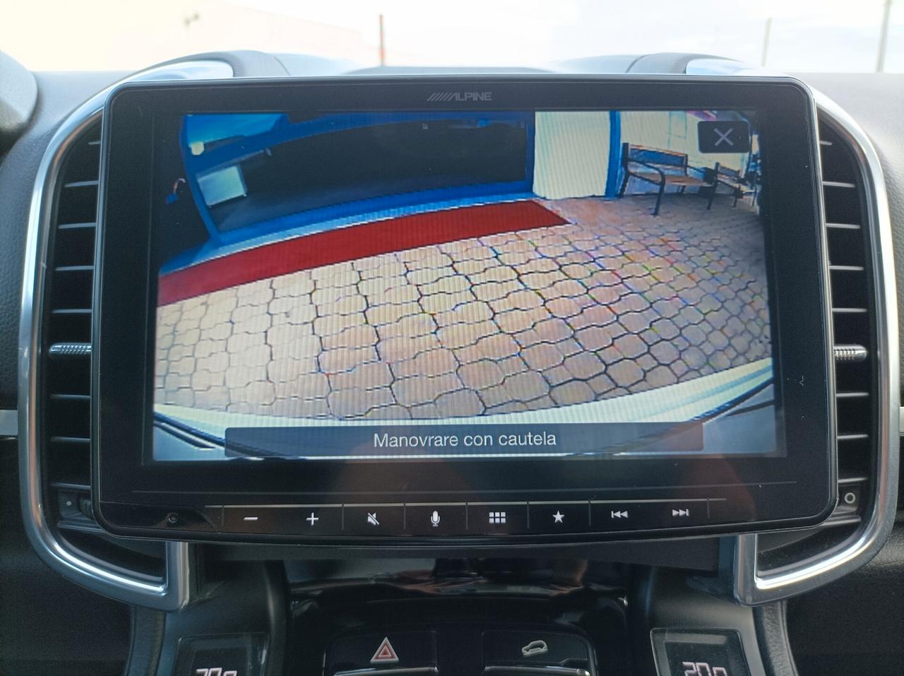 Porsche Cayenne 3.0 D 250CV - RESTILYNG (MOD.2015 IN SU)