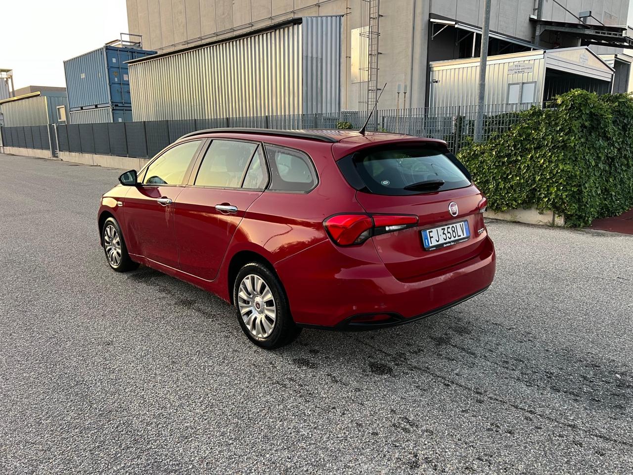 Fiat Tipo 1.4 T-Jet 120CV GPL 5 porte Easy