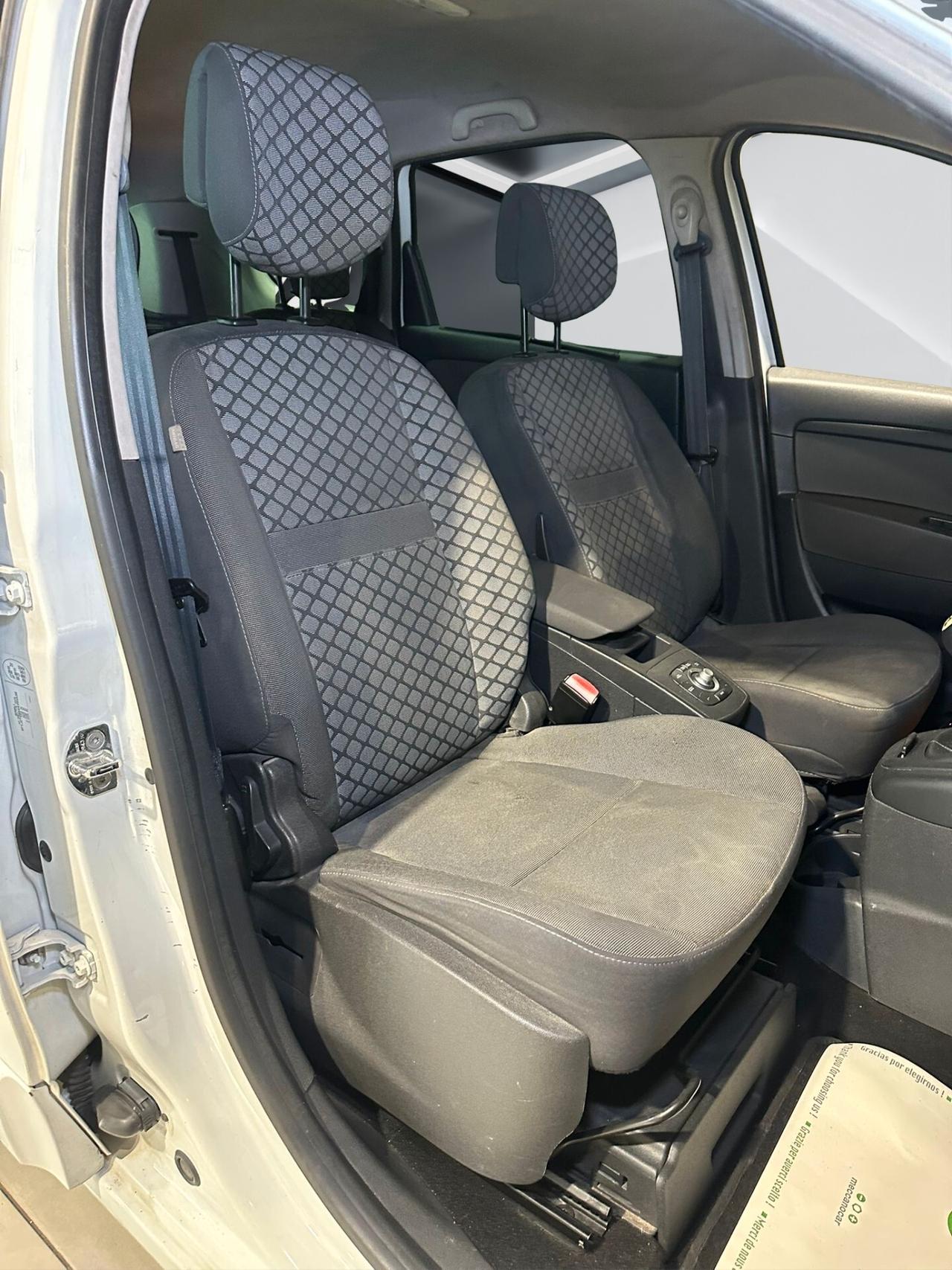 Renault Scenic Scénic 1.5 dCi 110CV Luxe 7POSTI
