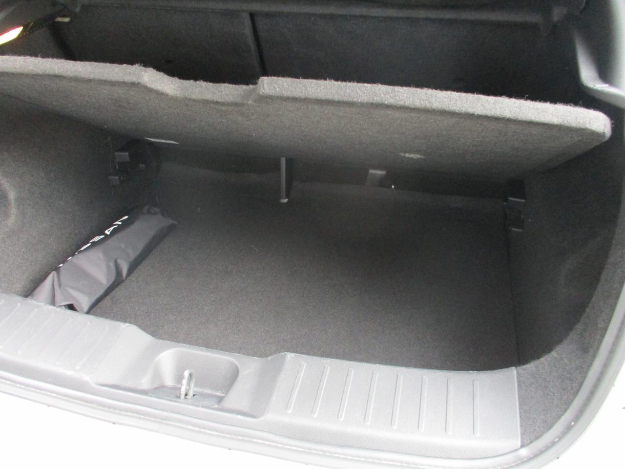 Nissan Juke 1.0 DIG-T 114 CV N-Connecta