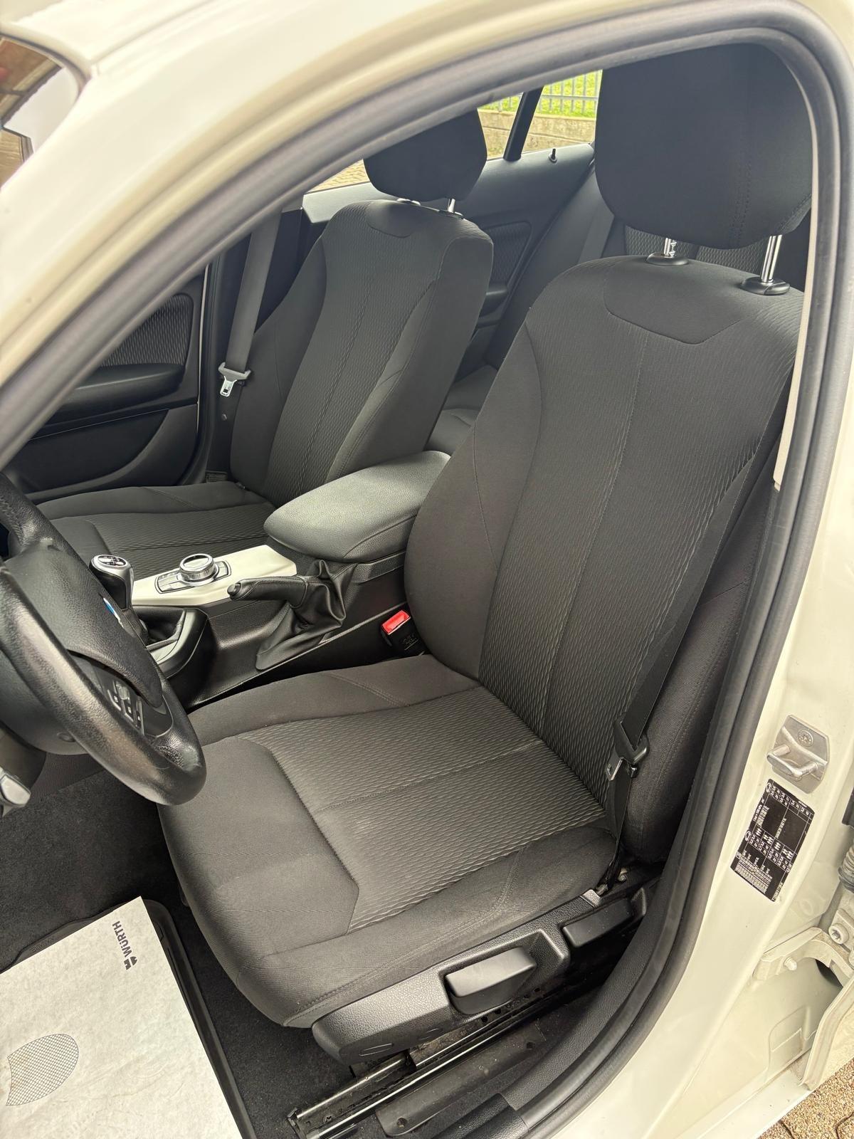 Bmw 114 114d 5p. Urban