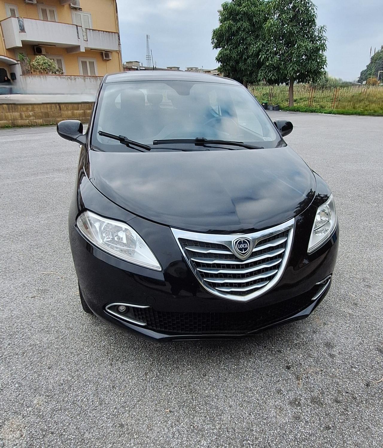 Lancia Ypsilon 1.3 MJT 16V 95 CV 5 porte S&S Gold