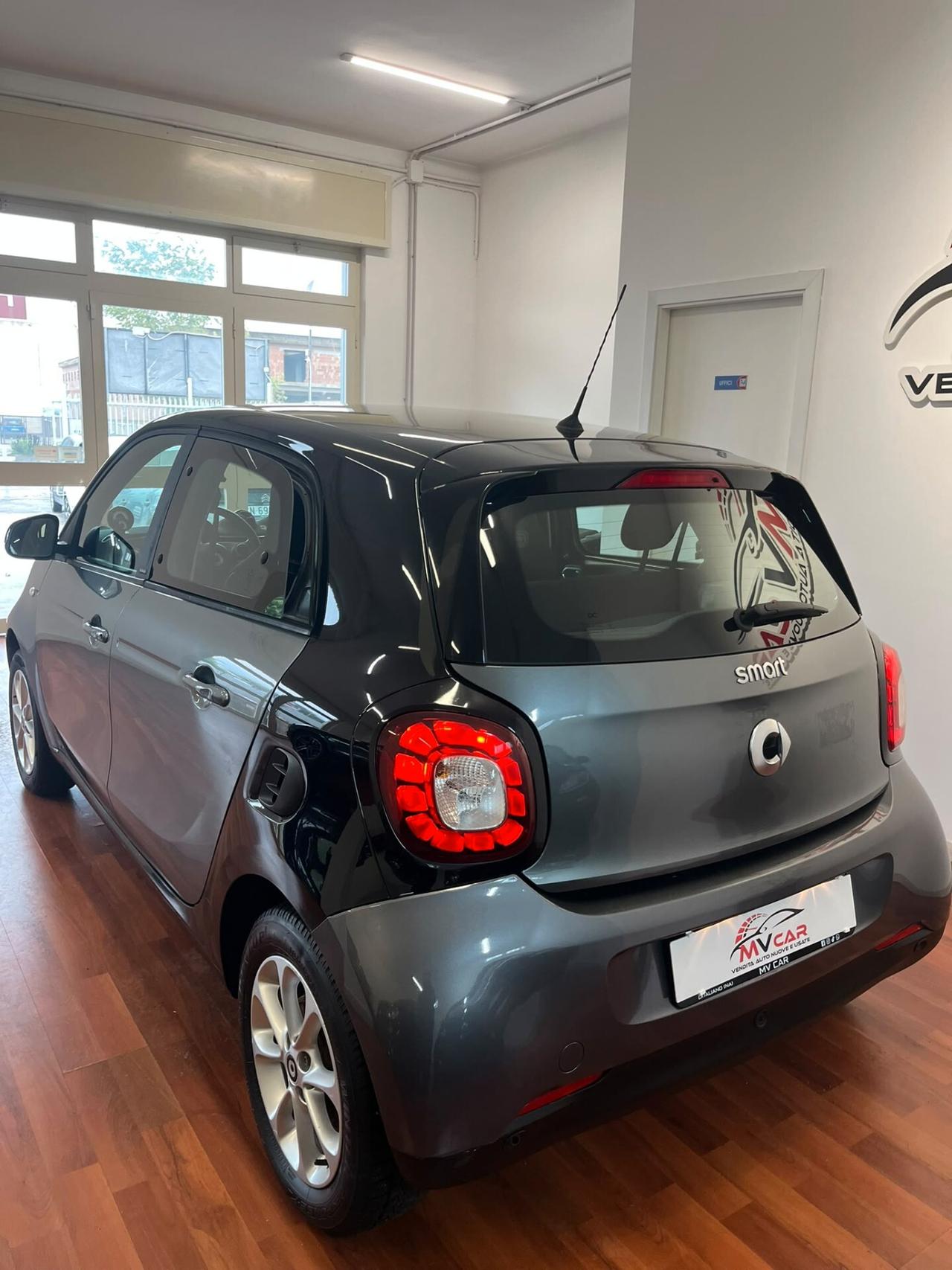 Smart ForFour 70 1.0 Passion