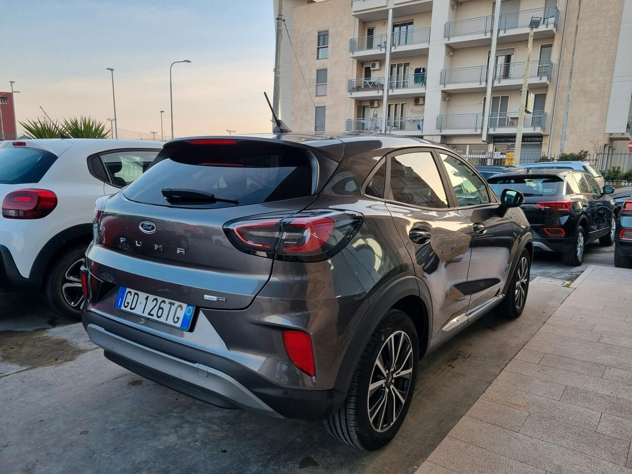 Ford Puma 1.0 EcoBoost Hybrid 125 CV S&S Titanium