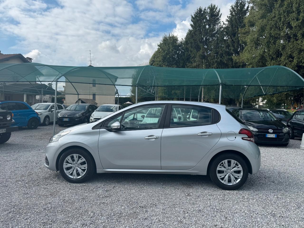 Peugeot 208 PureTech 82 5 porte Access