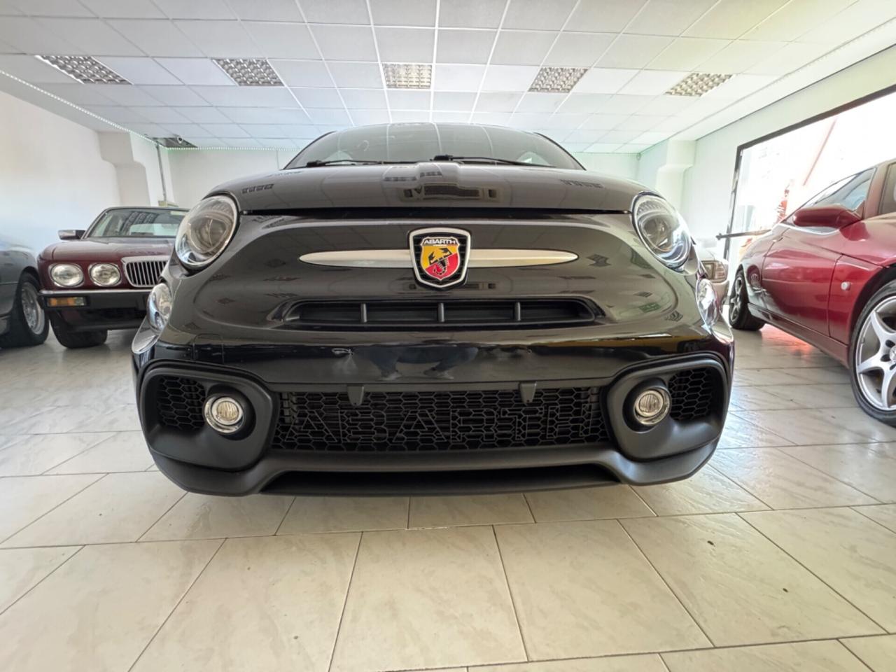 Abarth 595 1.4 Turbo T-Jet 145 CV 70° Anniversario