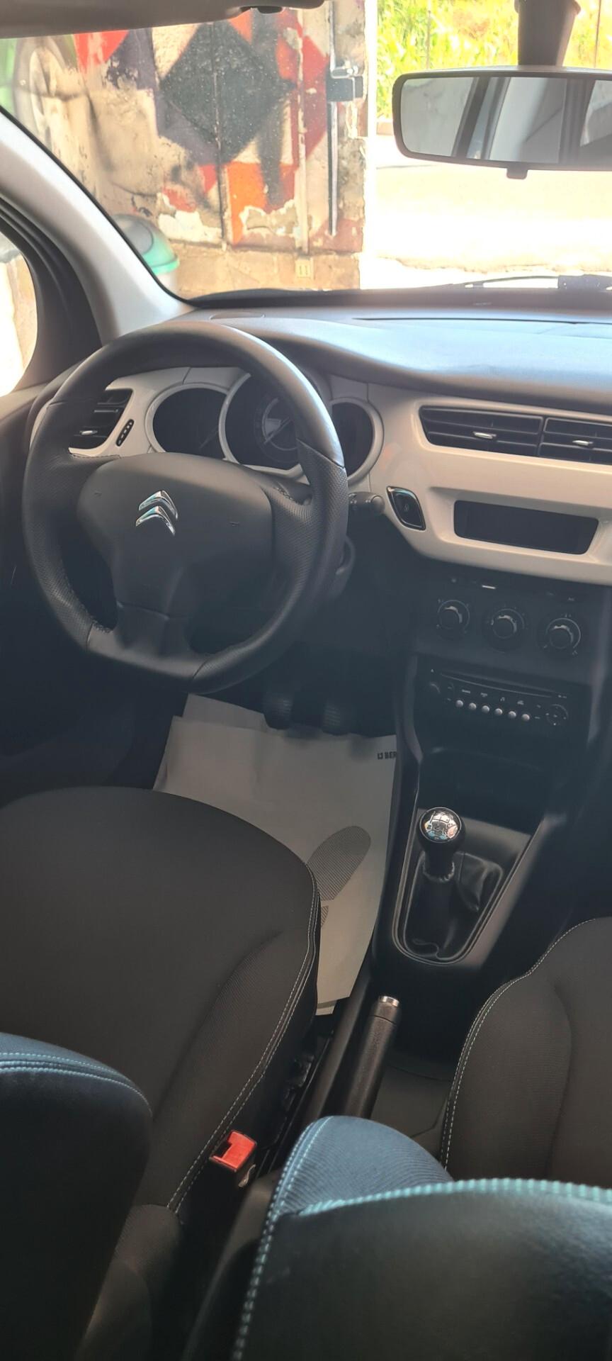 Citroen C3 PureTech 82 Live Edition