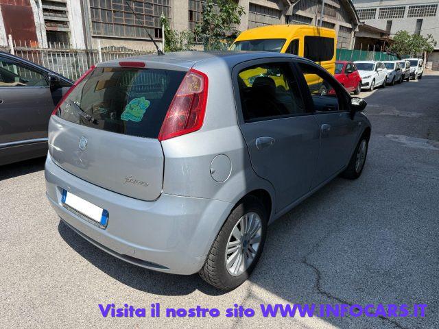 FIAT Grande Punto 1.3 MJT 90 CV 5 porte Dynamic