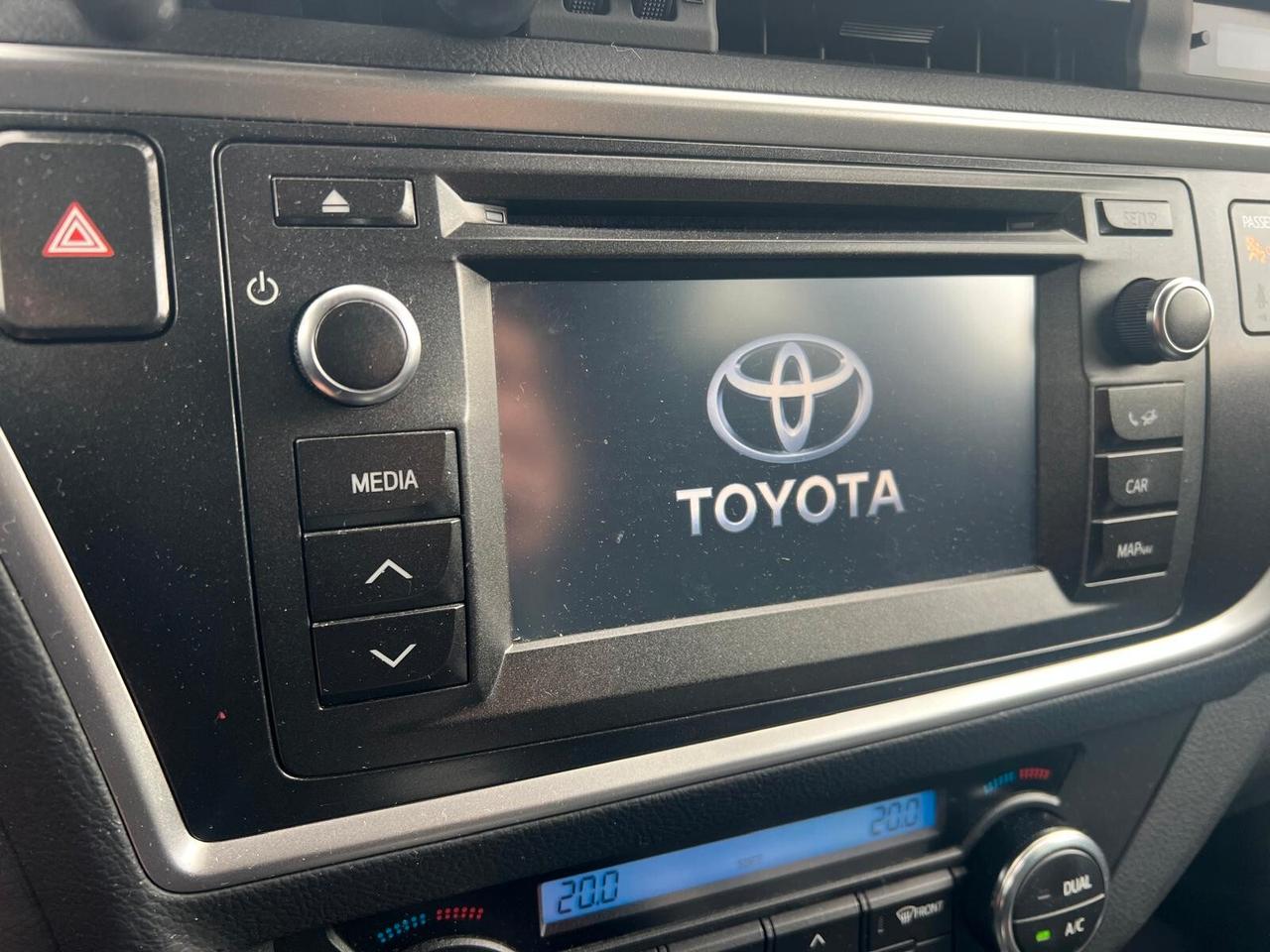 Toyota Auris Touring Sports 1.8 Hybrid Business