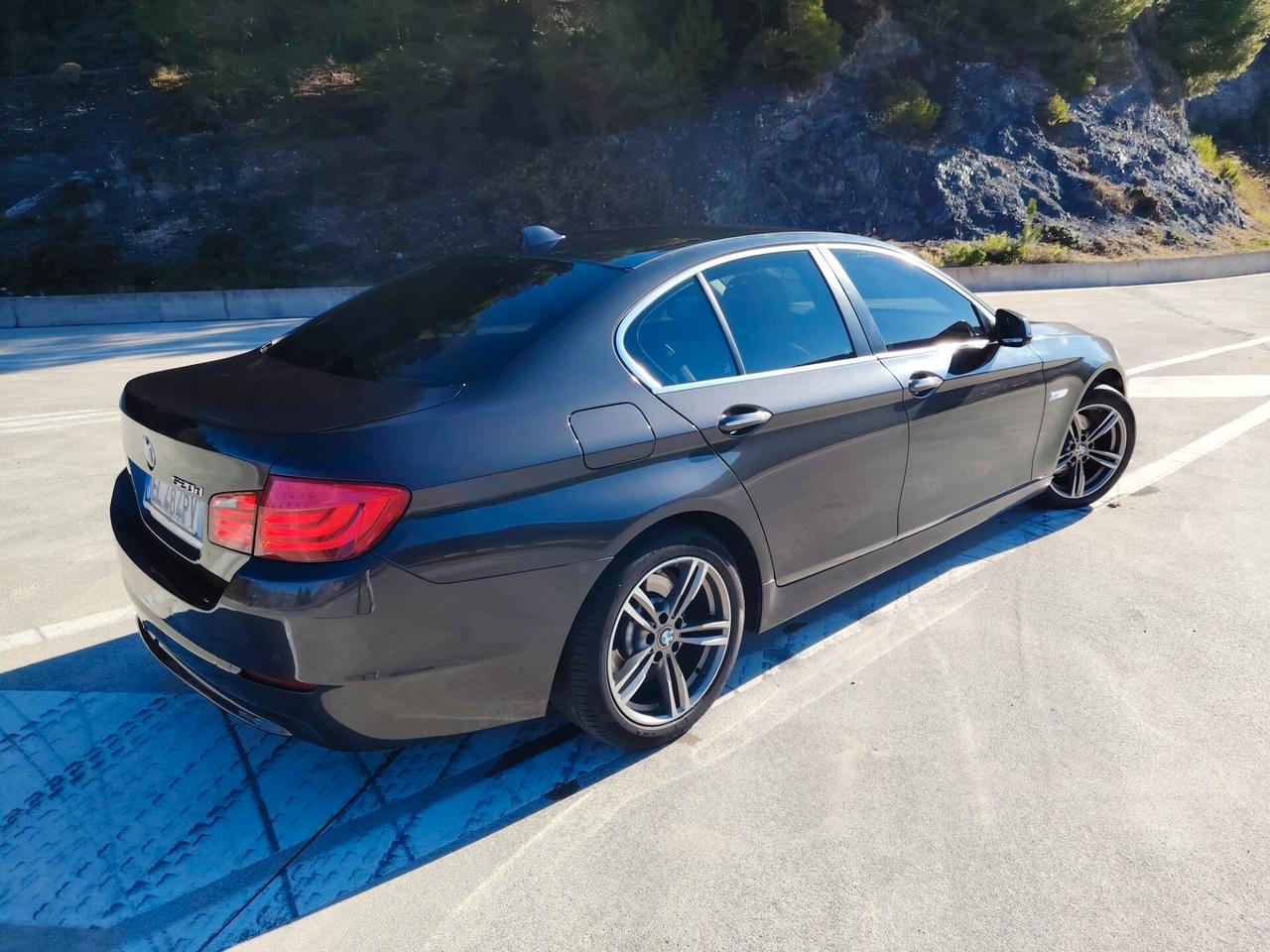 Bmw 520 dFutura 184Cv Berlina -Pelle Beige-Cruise Control-Xenon-Sedili elettrici-