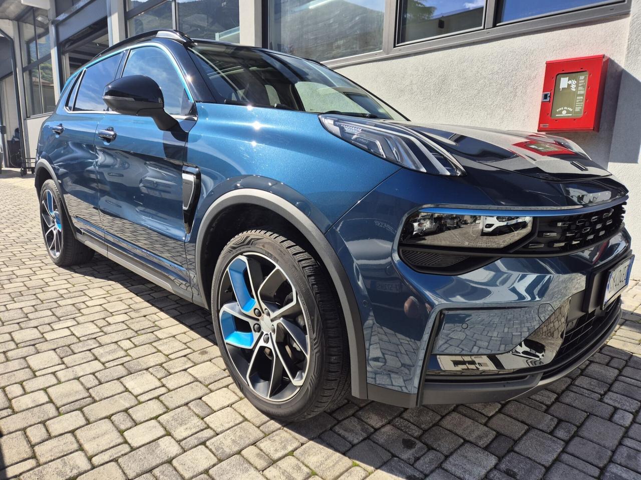Lynk&co 01 PHEV 261CV