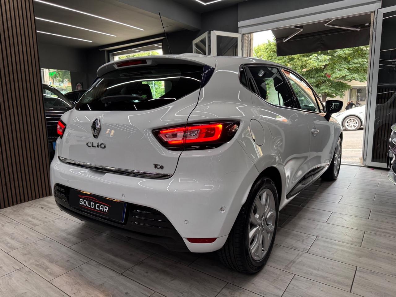 Renault Clio TCe 12V 90CV Start&Stop 5 porte Energy Intens Kamera PRONTA CONSEGNA