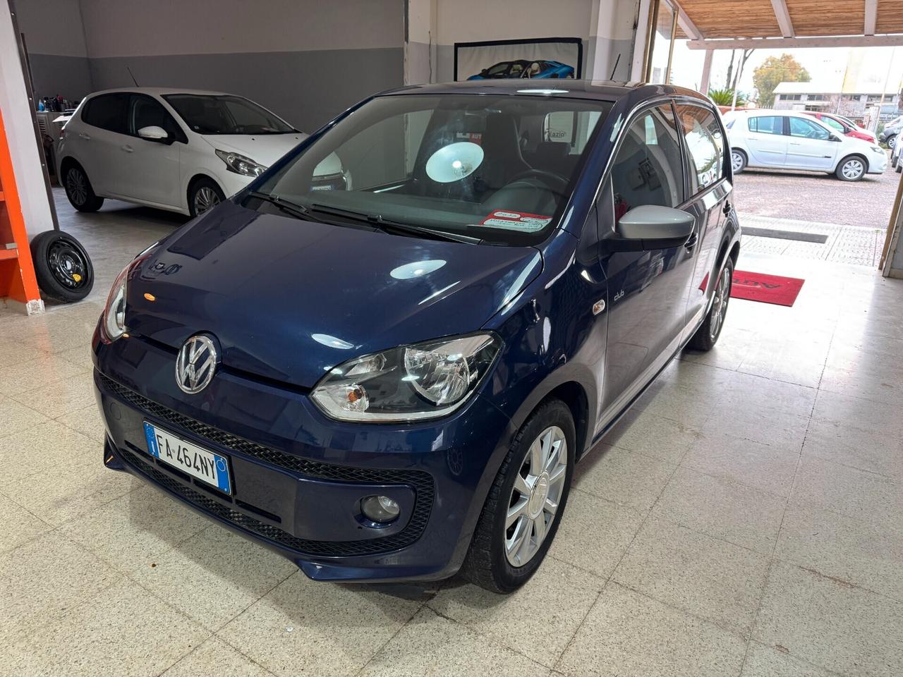 Volkswagen up! 1.0 5p. club