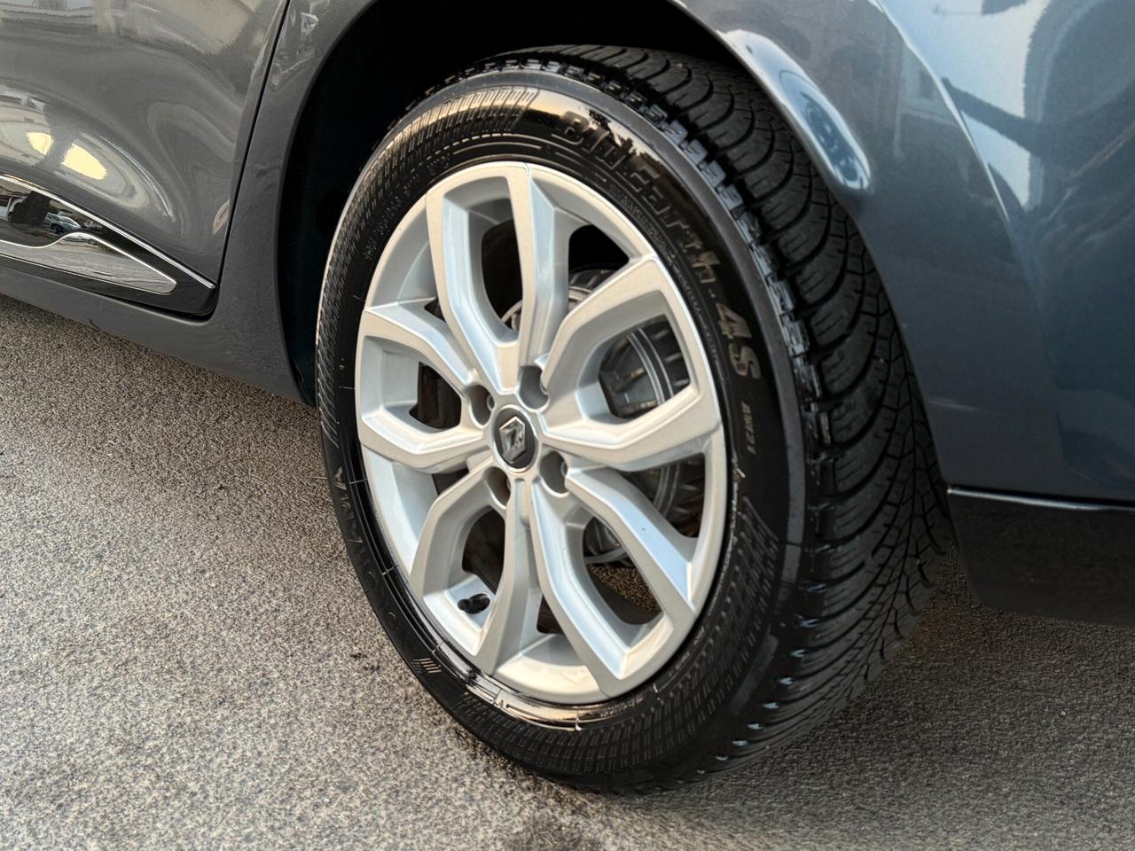 Renault Clio Sporter 1.5 dCi NAVI CAMERA PELLE