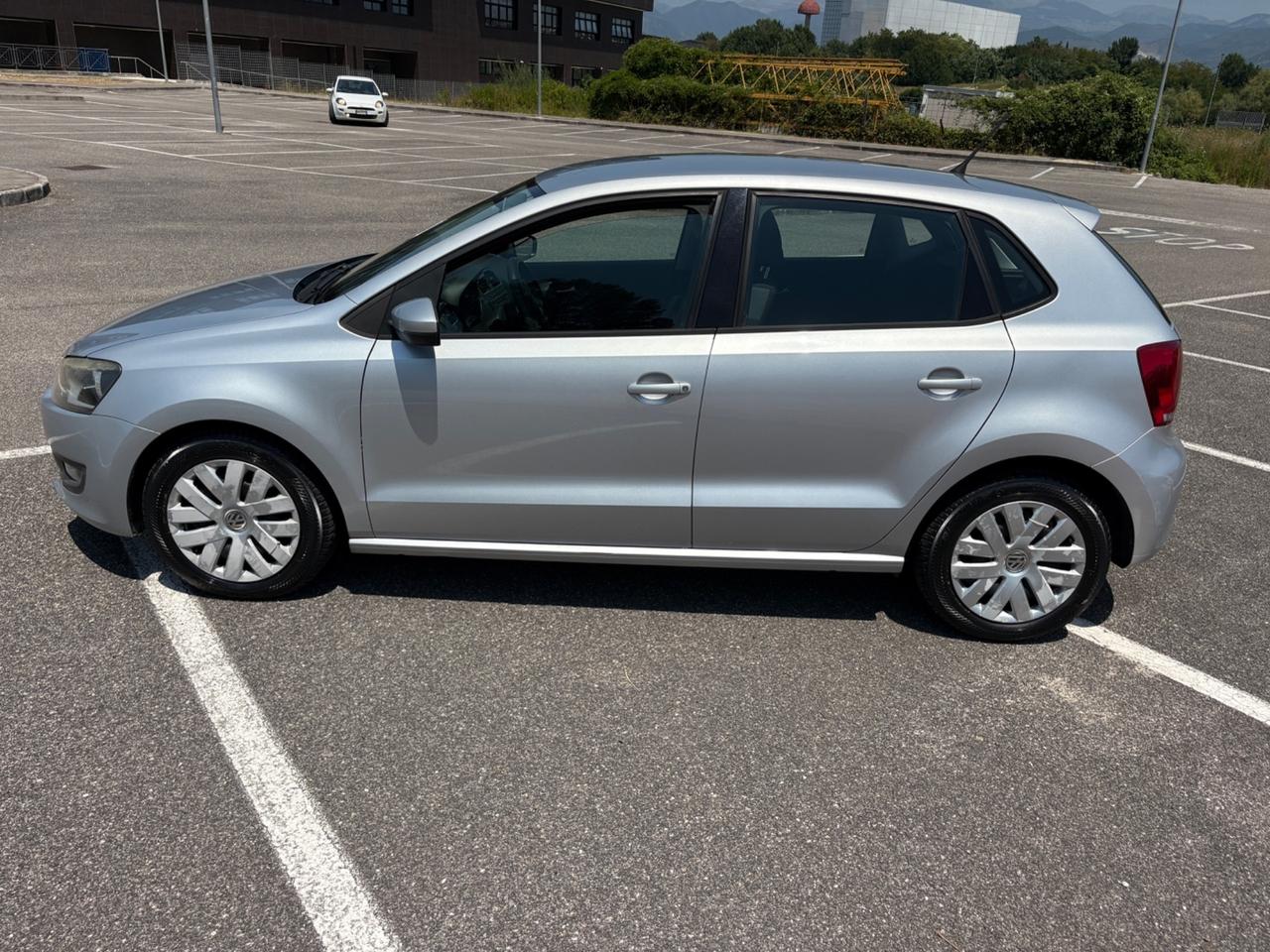 Volkswagen Polo 1.6 TDI 75CV” Highline”2010