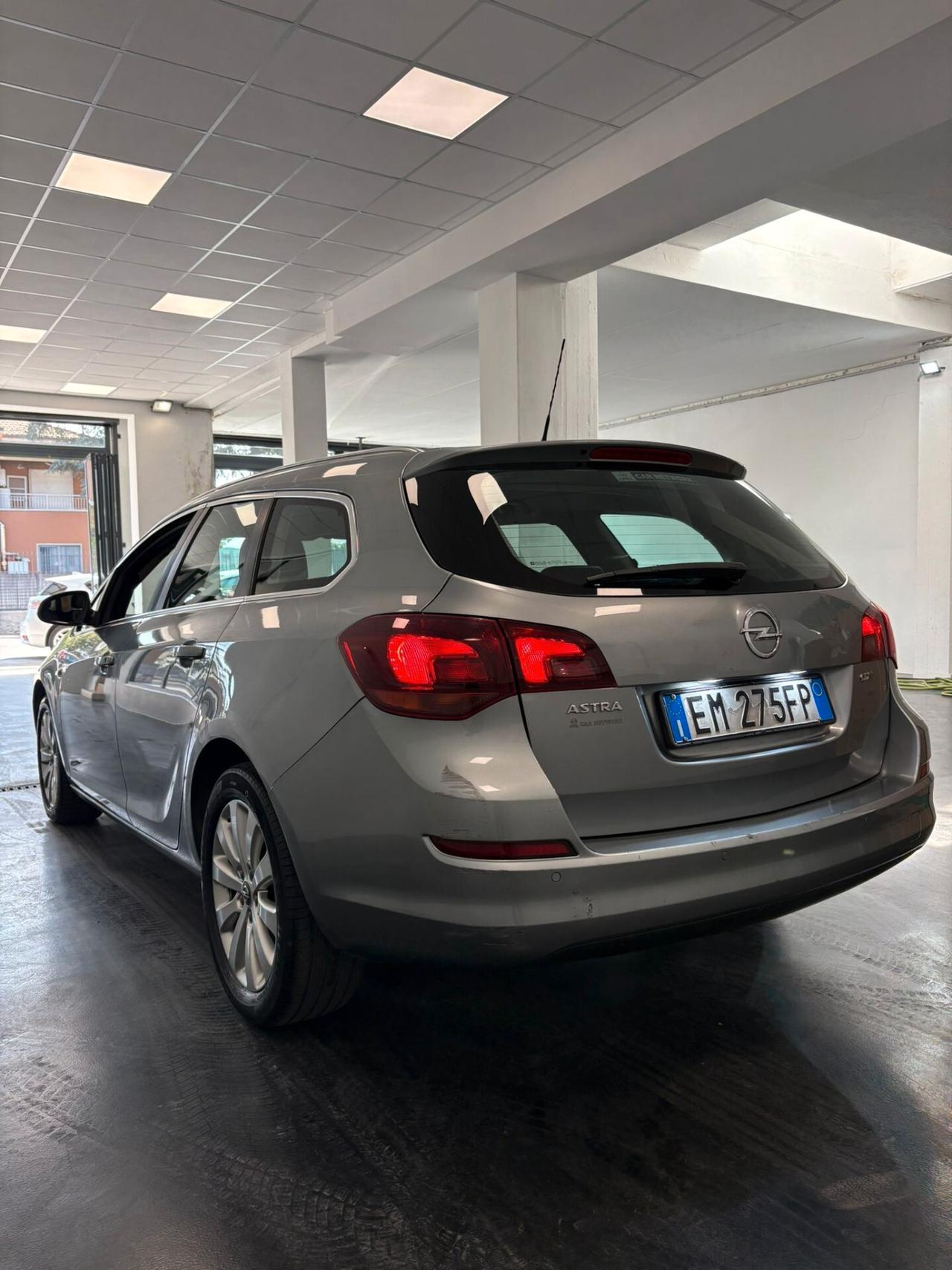 Opel Astra 1.7 CDTI 125CV 5 porte Cosmo