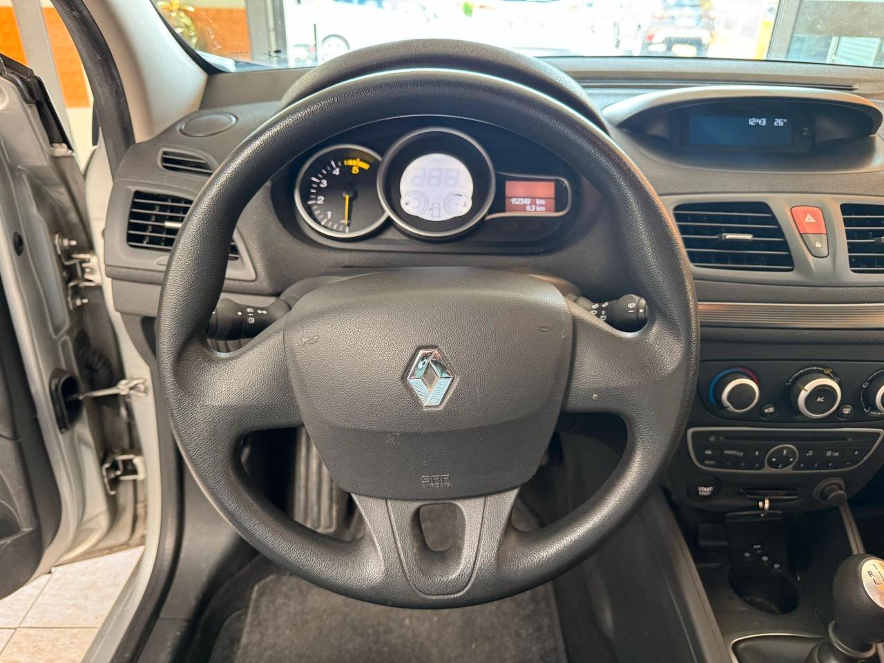 Renault Megane Mégane 1.5 dCi 110CV SporTour Ecobusiness Premium