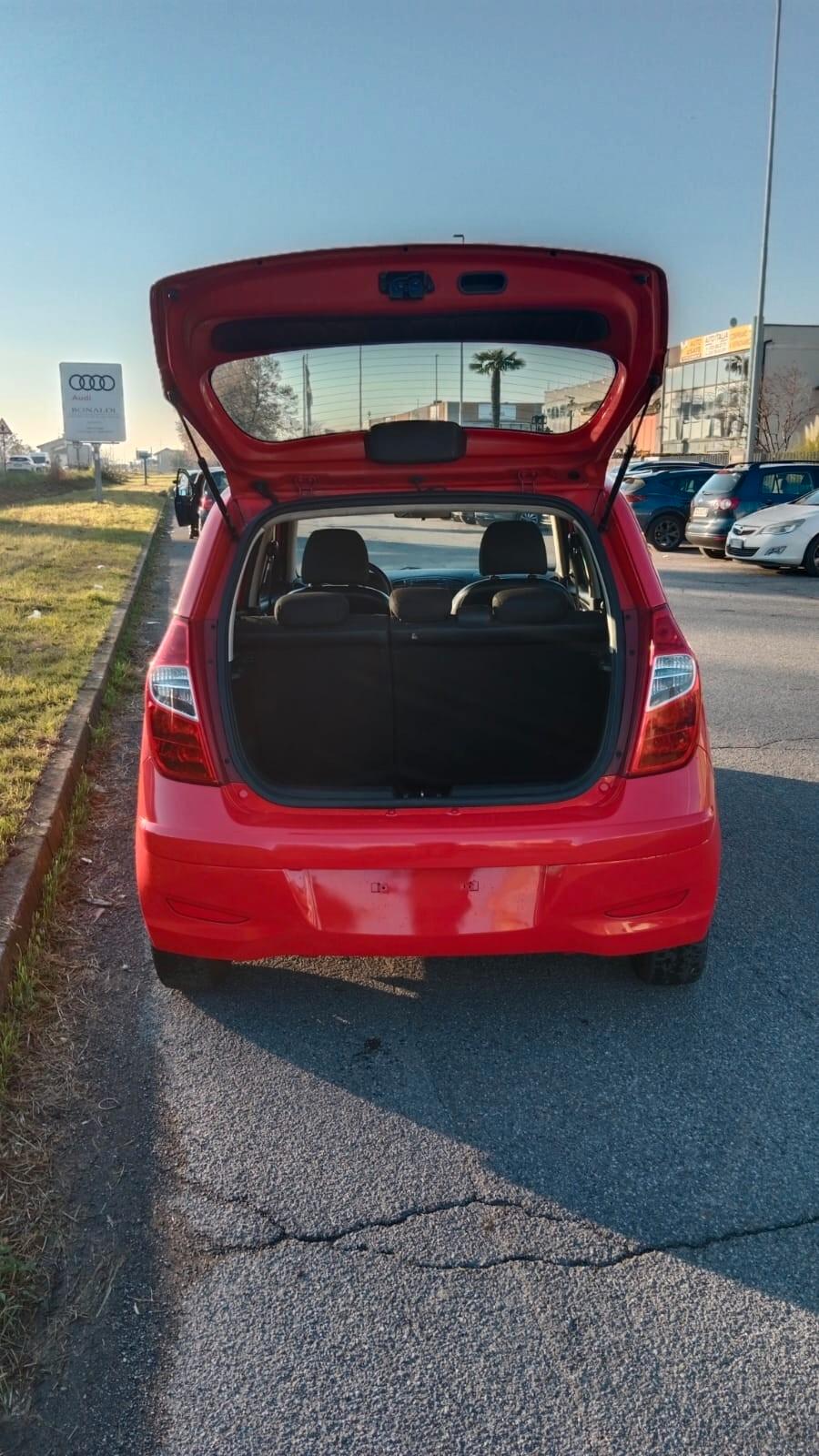 Hyundai i10 1.1 12V Fiorucci