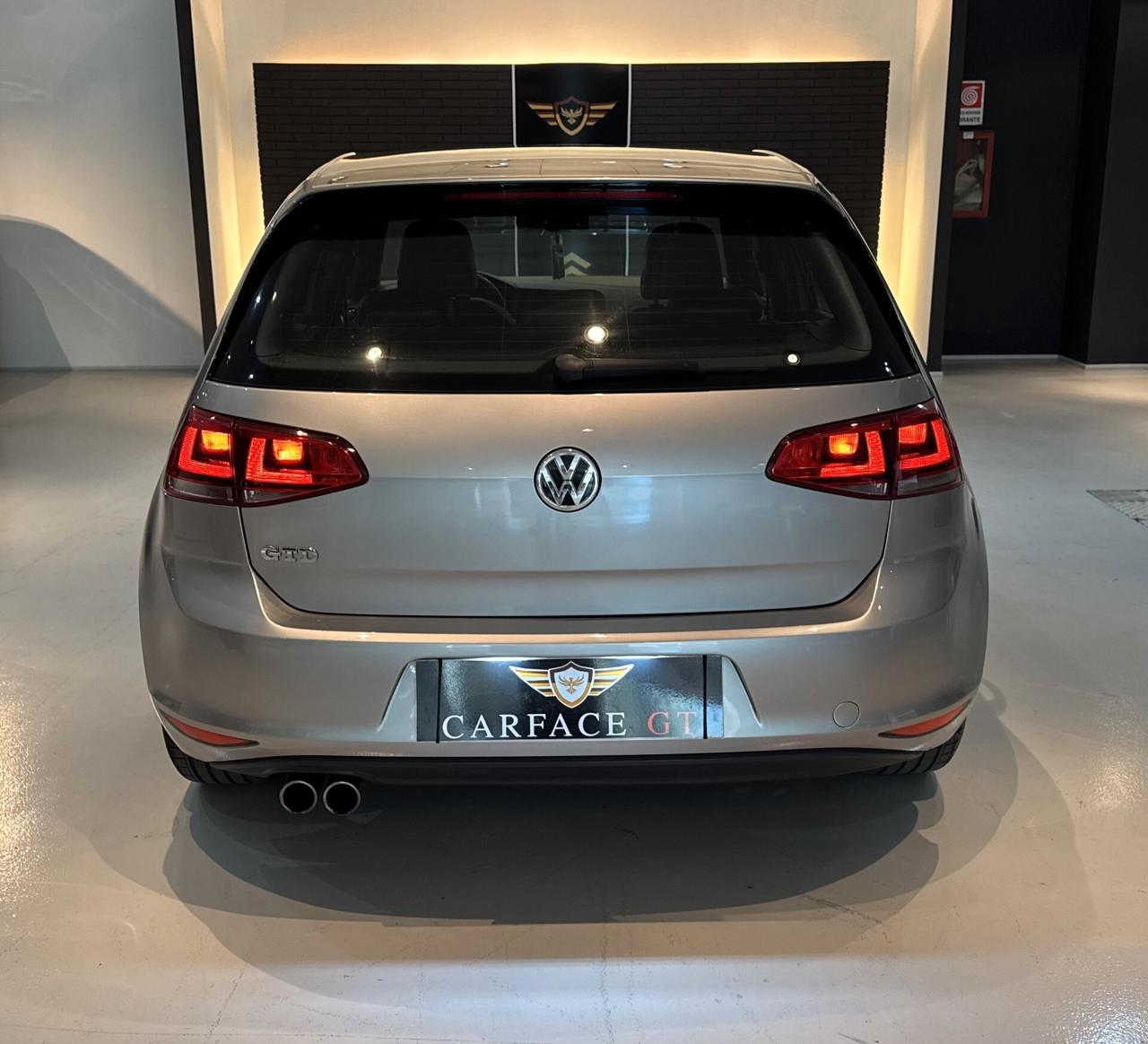 Volkswagen Golf GTD 2.0 TDI - 2013