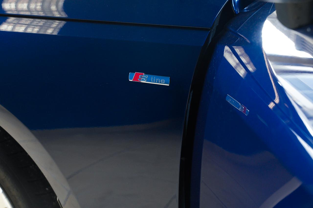 Audi A4 40 TDI S tronic line edition