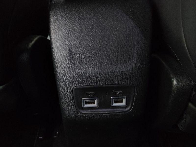 Peugeot 2008 2008 BlueHDi 130 S&S EAT8 GT