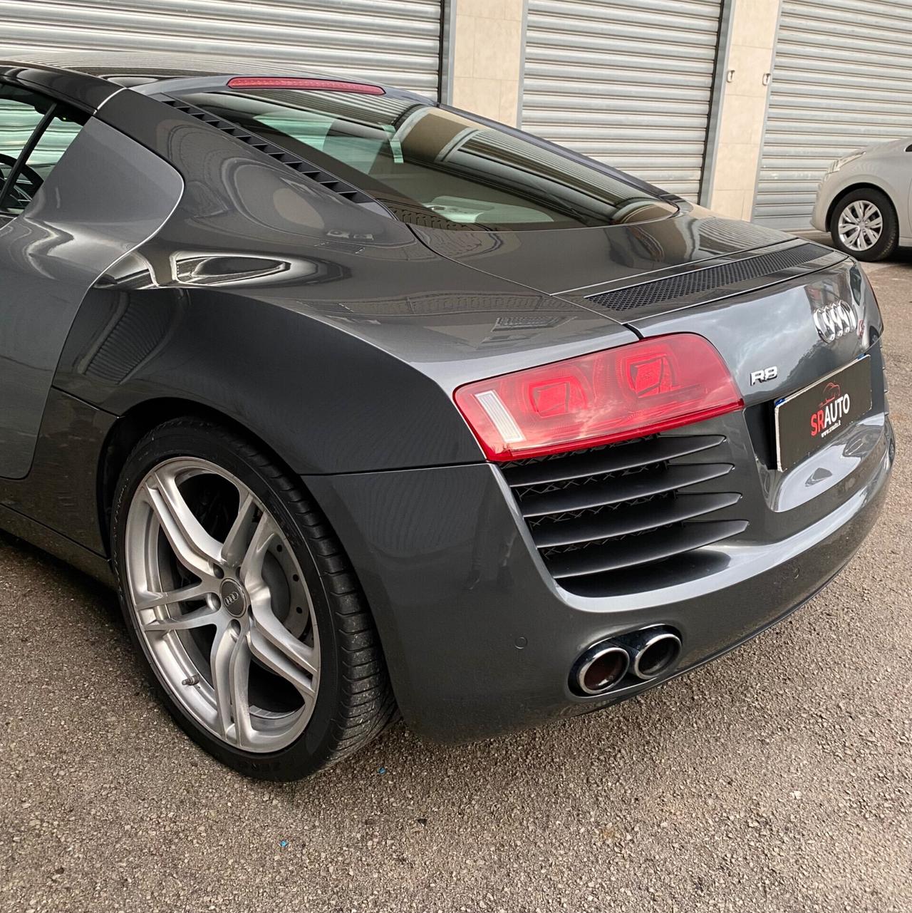 Audi R8 4.2 V8 FSI 420cv quattro R-tronic