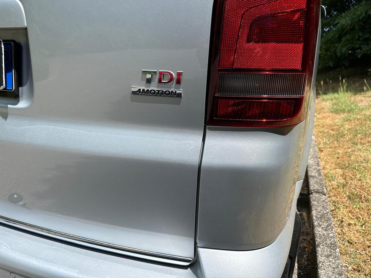 Volkswagen Multivan 2.0 BiTDI 180CV DSG 4 Motion Highline