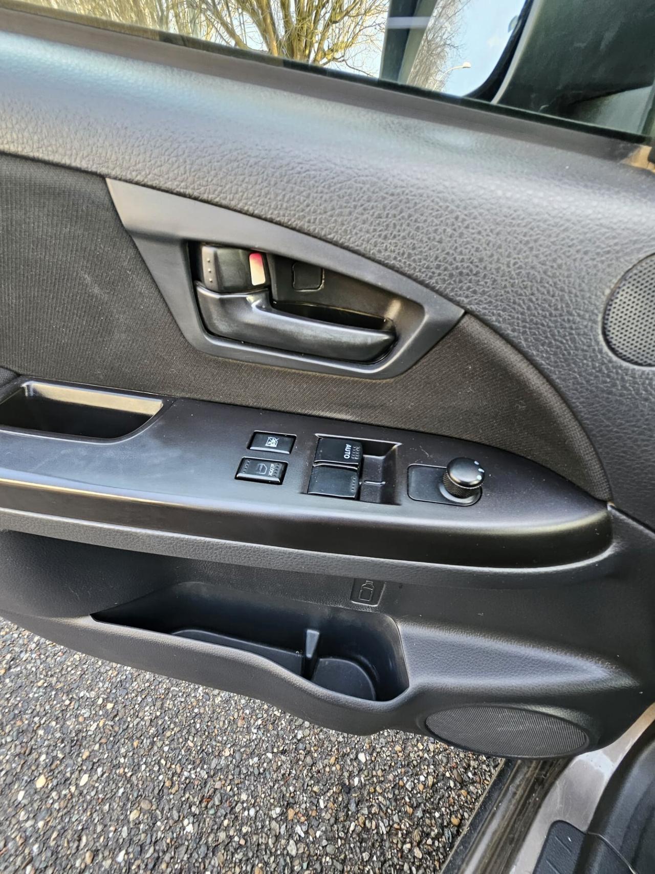 Fiat Sedici 2.0 MJT 16V DPF 4x4 Experience