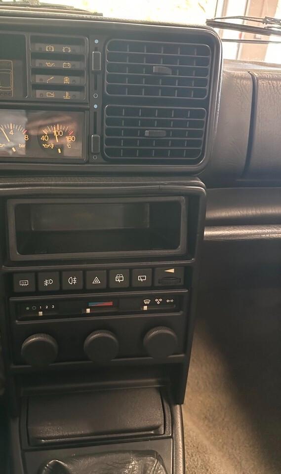 Lancia Delta HF INTEGRALE 8V KAT