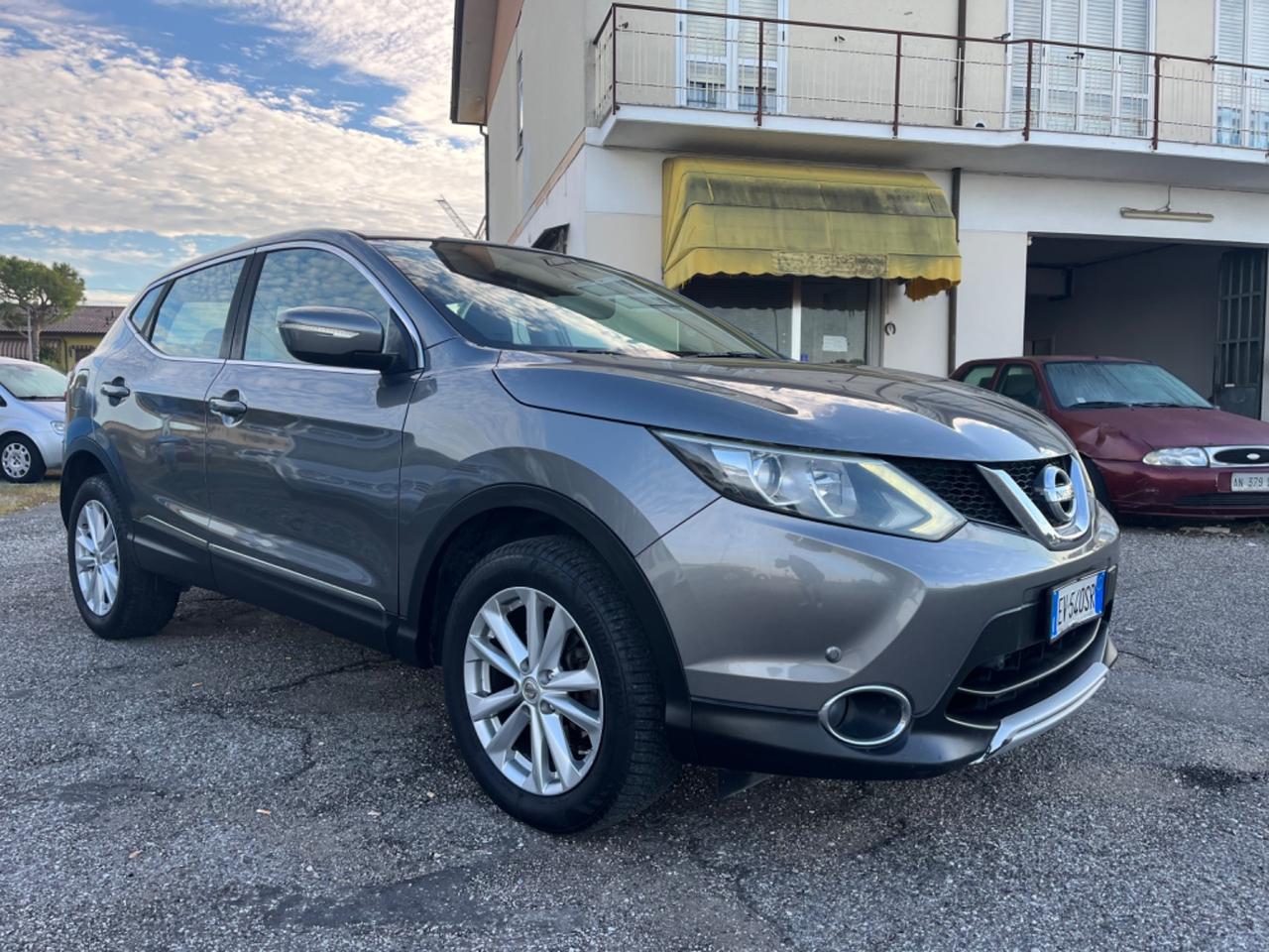 Nissan Qashqai 1.5 dCi Acenta Premium km 100.000 garanzia