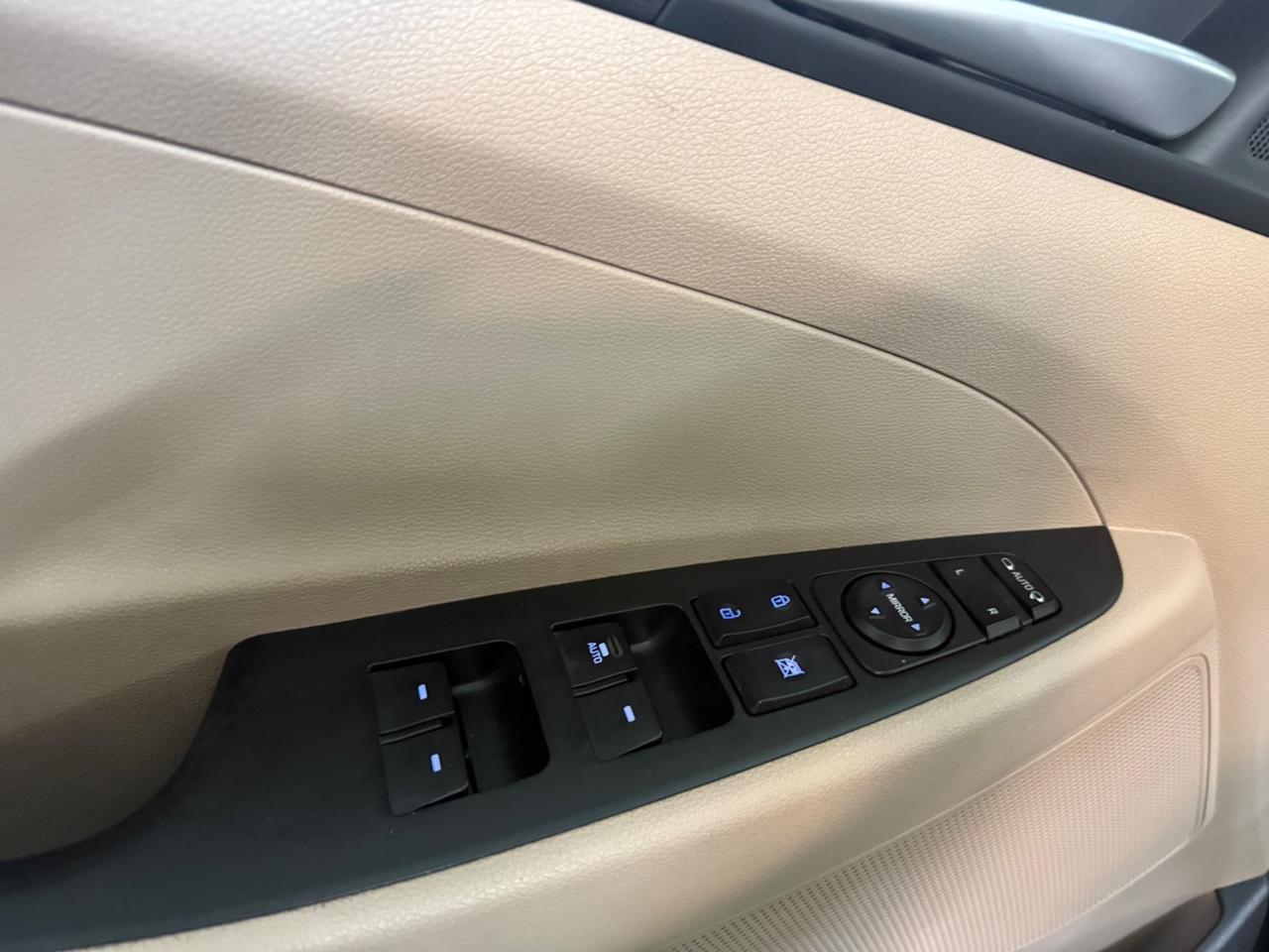 Hyundai Tucson 1.7 FULL OPSIONAL