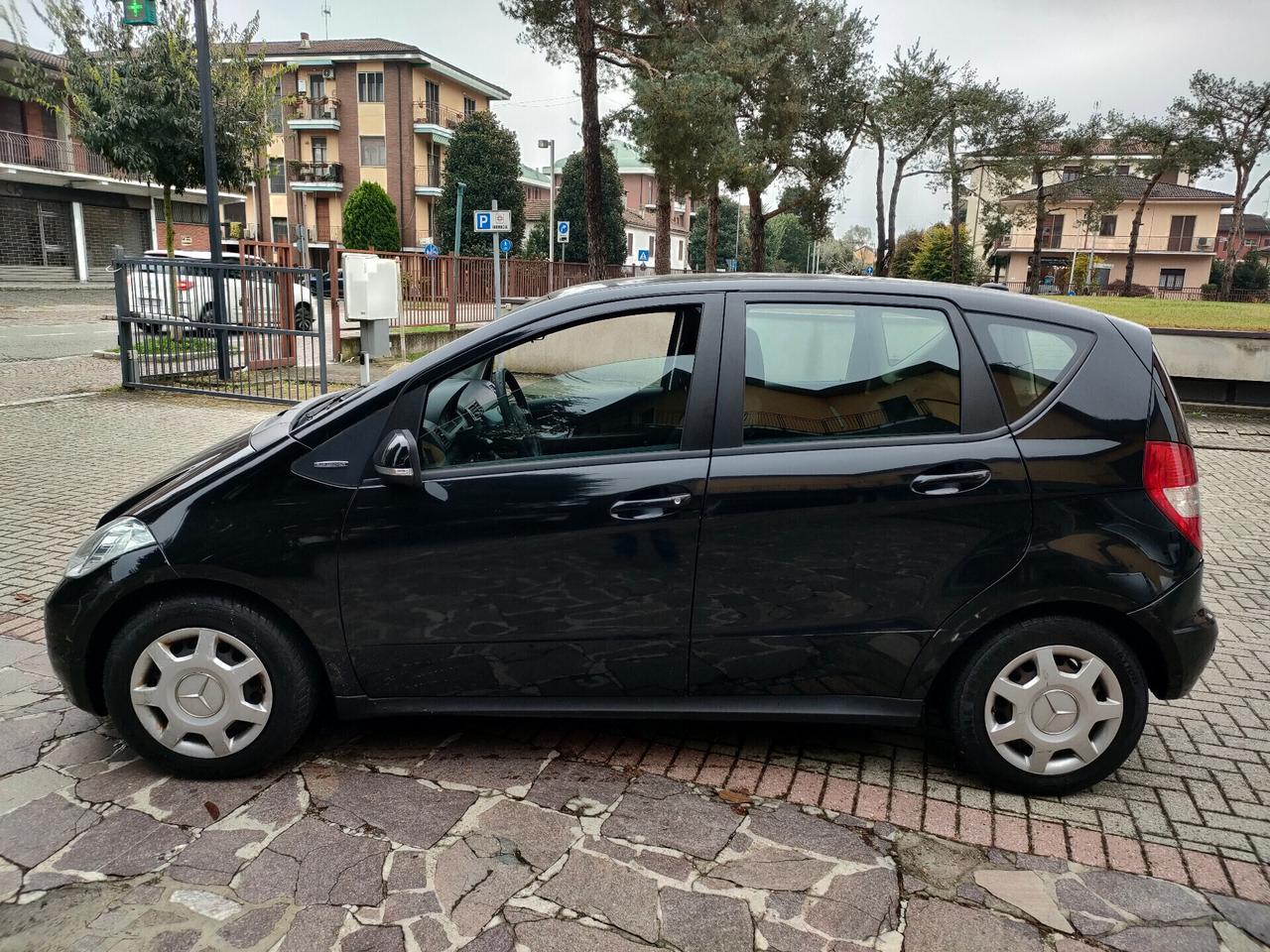 Mercedes-benz A 160 BlueEFFICIENCY Elegance